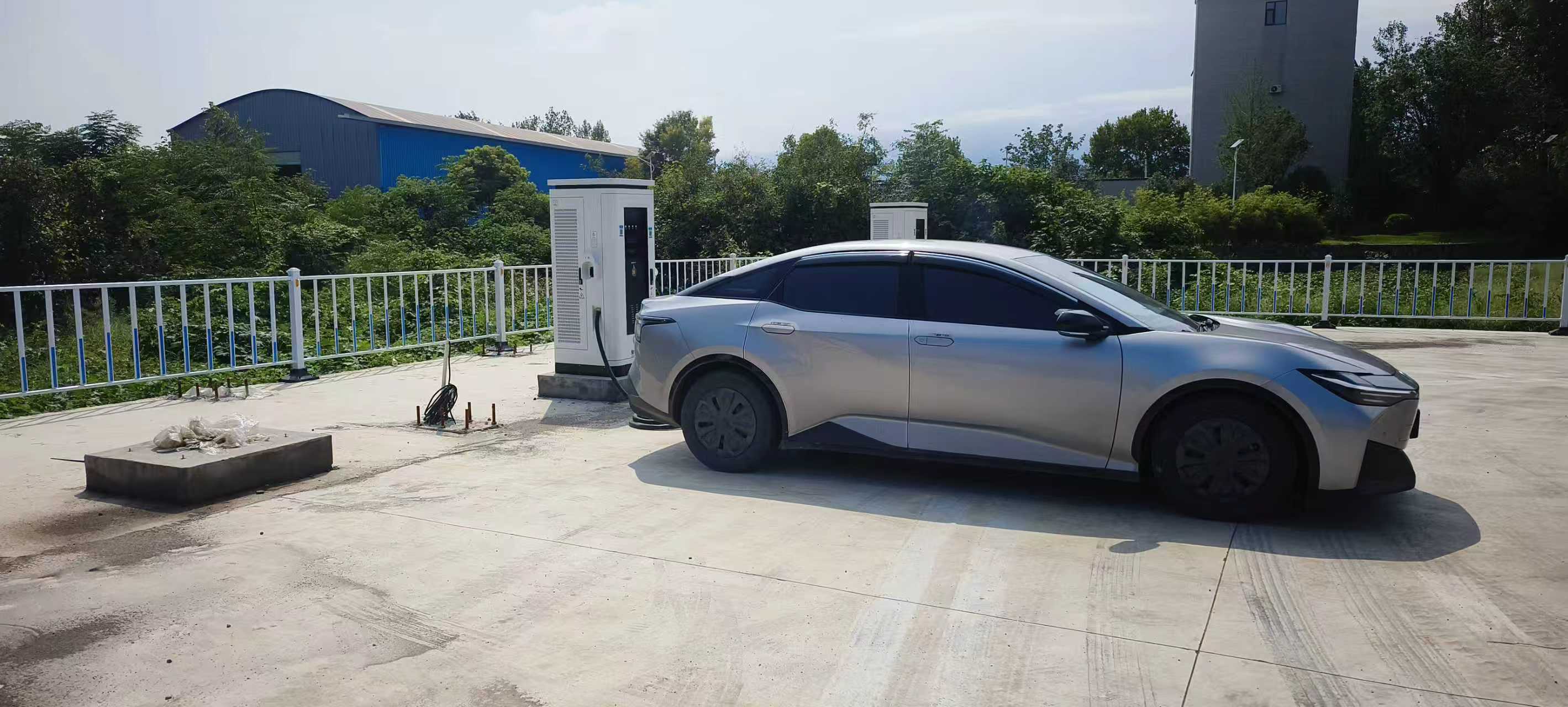 鲁山豫鲁综合能源站