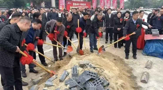 聚合盈科技驻马店双超级充电站奠基丨双站齐发助力天中构建绿色能源新生态(图7)